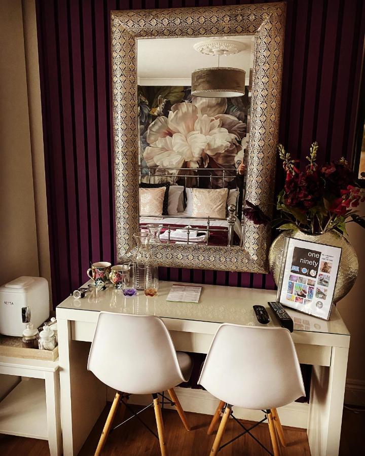 One Ninety Boutique Accommodation 번햄언씨 외부 사진